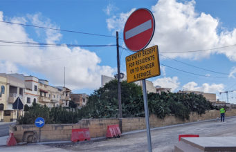 Badass non-resident drives right past ‘Residents Only’ sign